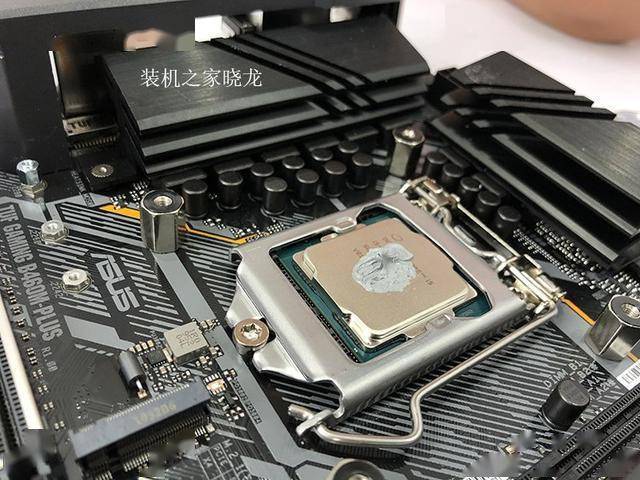 如何自己组装一台电脑主机全过程