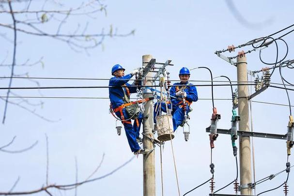 国家电网维修工怎么样修
