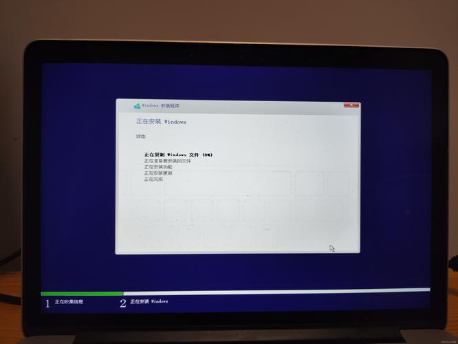 如何自己组装一台win 10的电脑