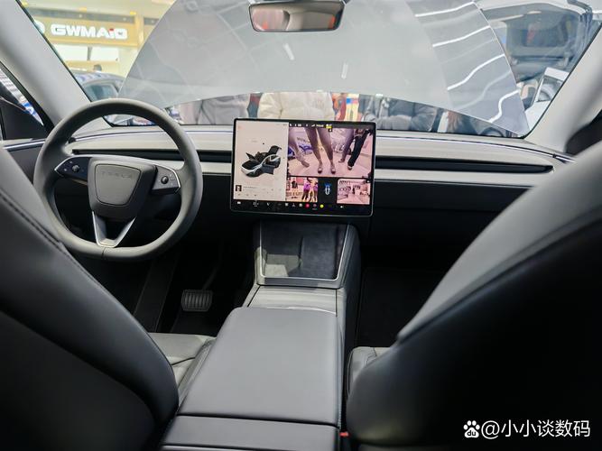 廉价版ModelY车型内饰首曝