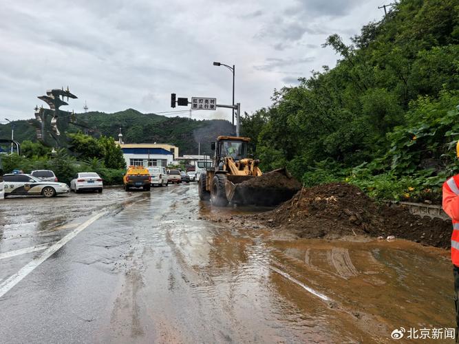 北京市水毁道路断点全部应急打通
