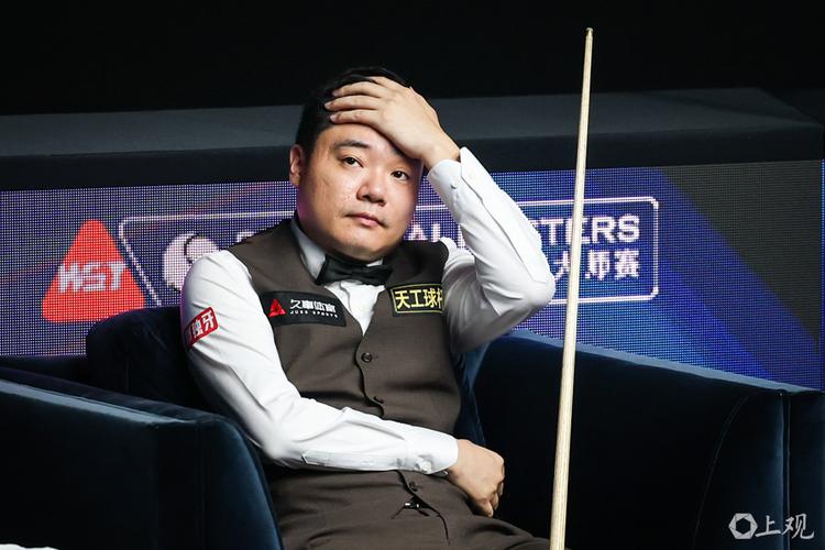 赵心童6-1丁俊晖晋级大师赛四强
