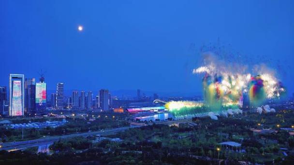 世运会烟花秀太美了