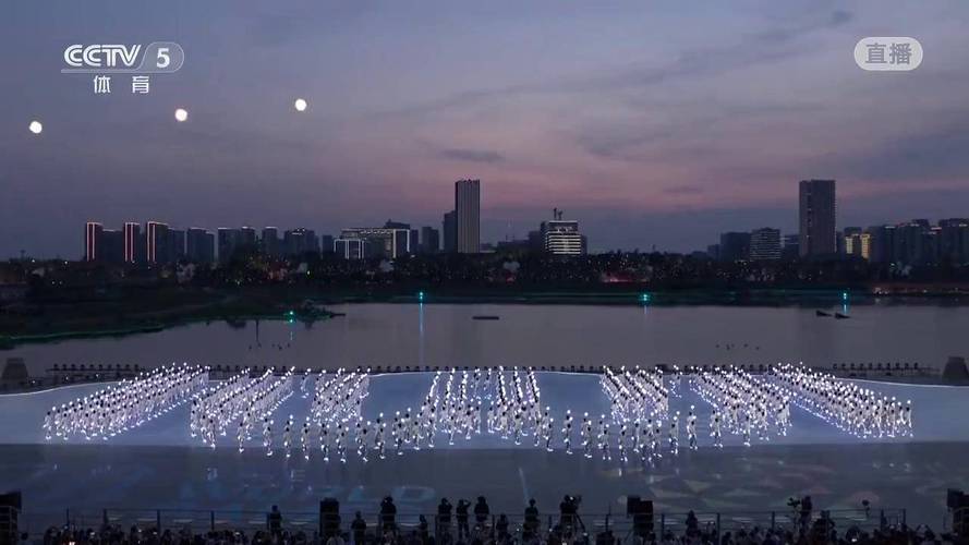 世运会烟花秀太美了
