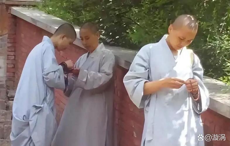 厦门4名“假和尚”假尼姑”被判刑