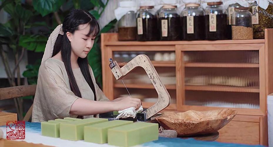 短视频古法制作博主怎么做