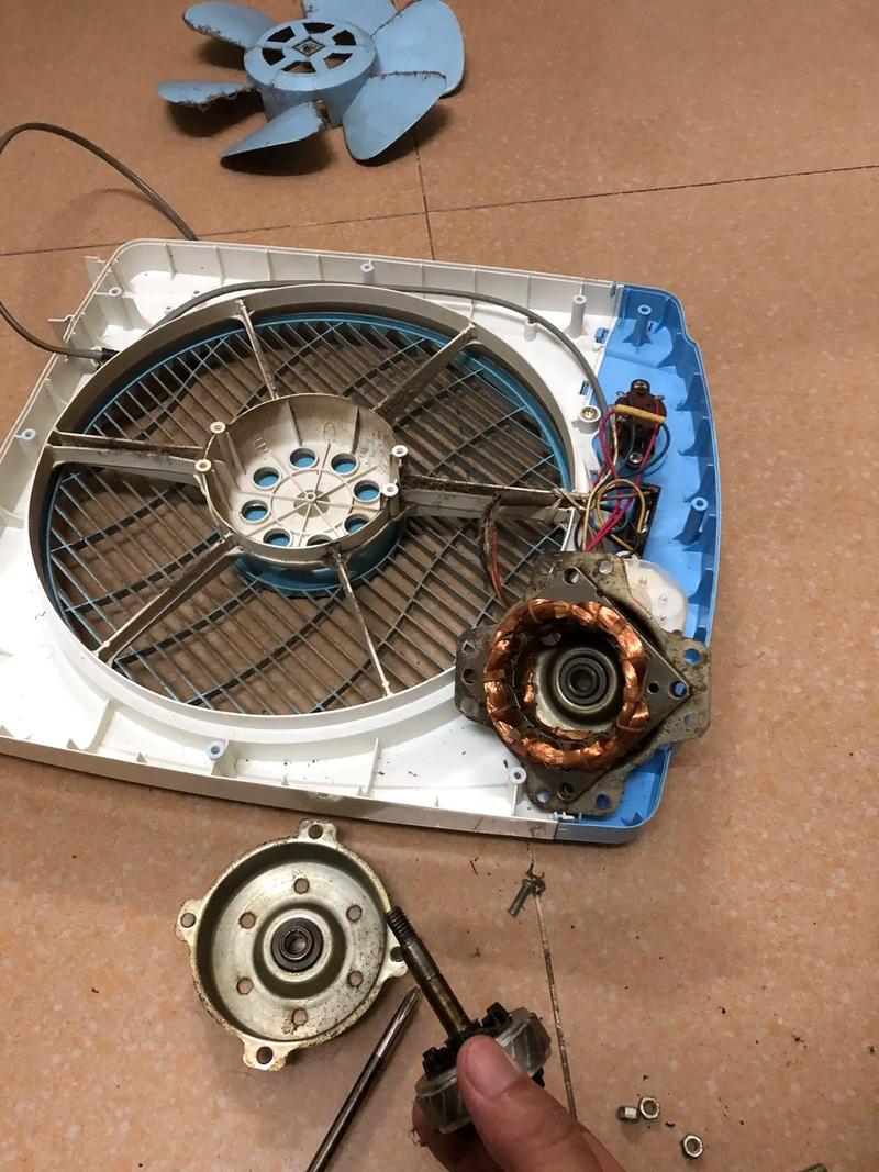 家电维修零部件怎么拆下来
