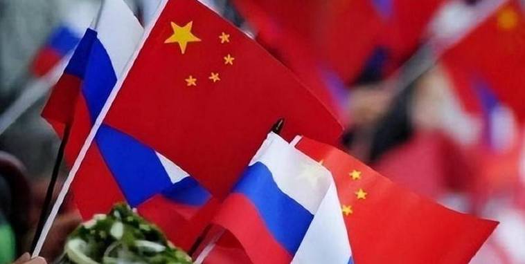 见完普京 特朗普谈起中国
