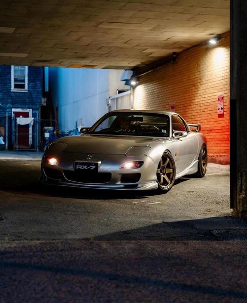 如何组装一台rx7电脑