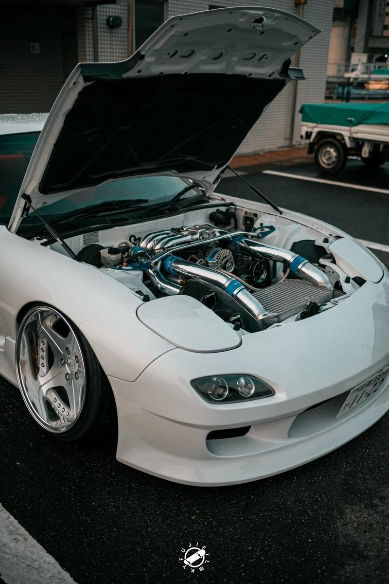如何组装一台rx7电脑