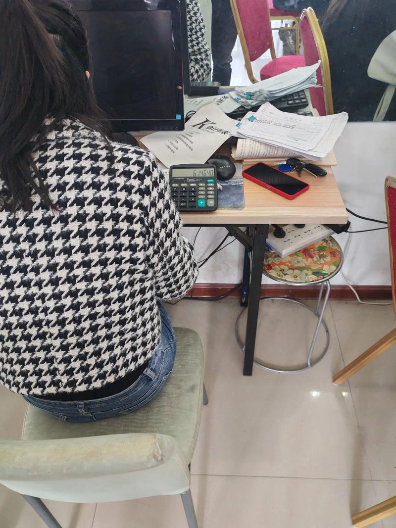 组装了四台电脑如何做账