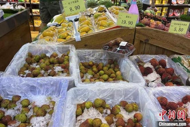 高价进口水果“跌落凡尘”