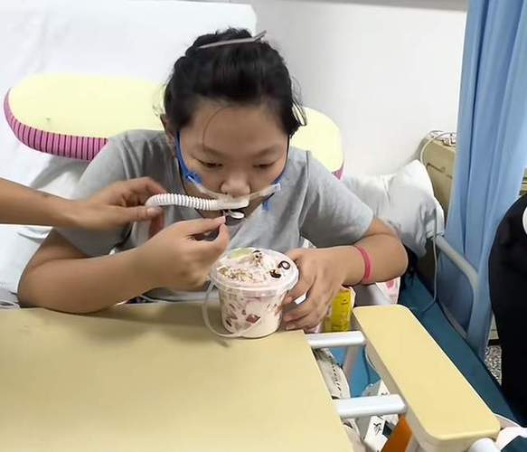 11岁抗癌女孩张佳萱离世