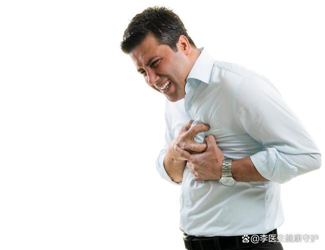 男子空腹喝特浓咖啡突发心悸