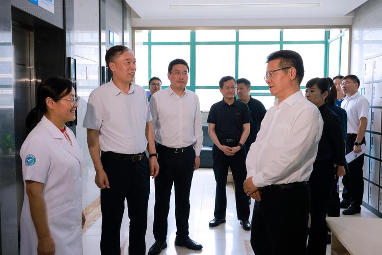 徐州医科大学校长郑骏年被查