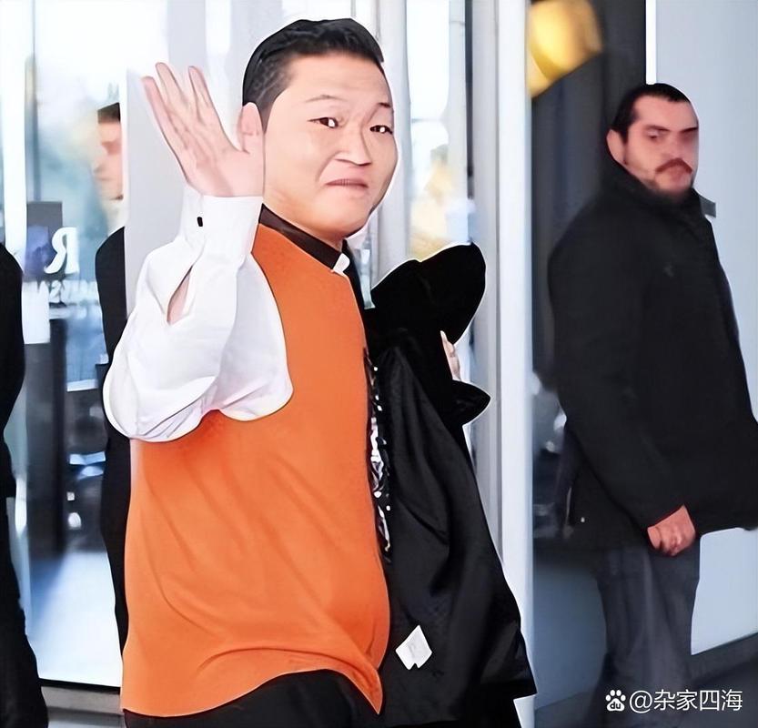 韩国知名歌手“鸟叔”接受警方调查