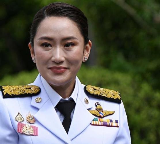 泰国总理争夺战开打