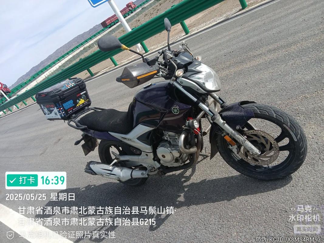 新疆小伙骑摩托3500公里去郑州上学