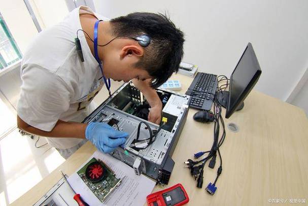 如何找电脑组装工作人员