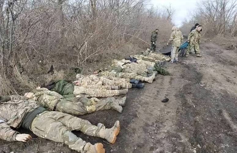 乌军士兵乔装成俄军 枪杀两名俄士兵