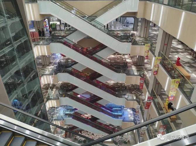 南京知名商场巨头遭索赔近5200万