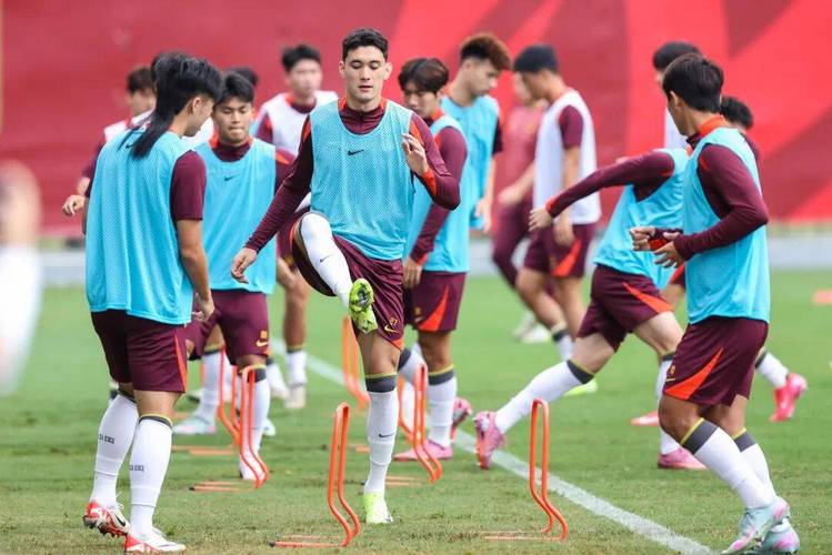 中国队晋级U23亚洲杯正赛