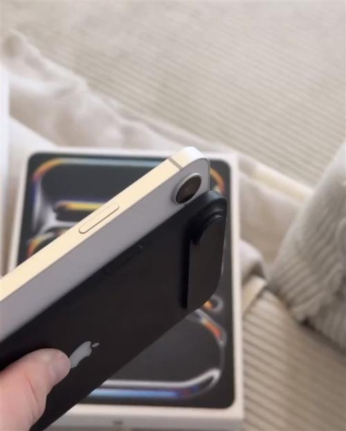 苹果推出史上最薄手机iPhone Air