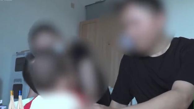 合租房生娃被赶夫妻:将重找住处