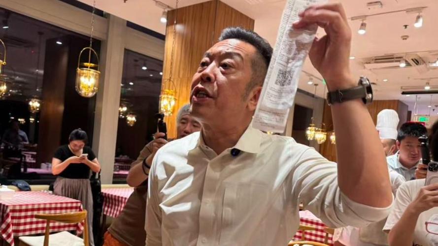 西贝创始人贾国龙称将起诉罗永浩