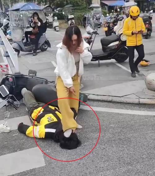 “成都自缢女子为外卖骑手”不实