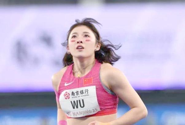 吴艳妮曾谈到刘翔时落泪