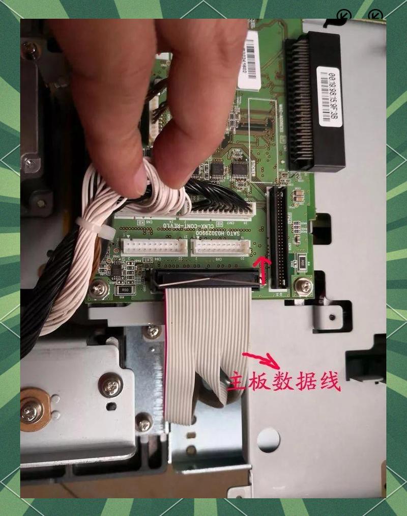 组装电脑如何拆电源线盒