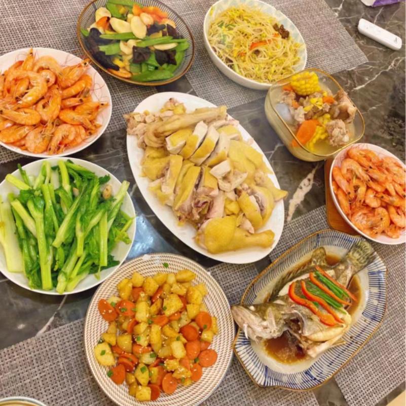 一桌菜怎么做短视频制作