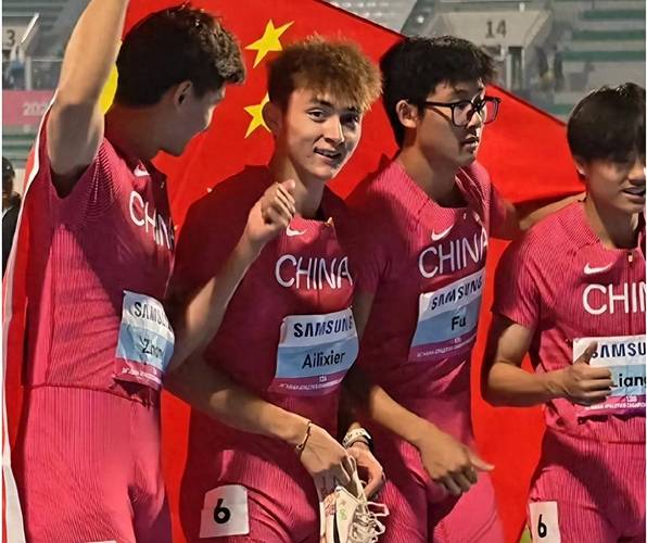 中国男子4x400接力刷新全国纪录