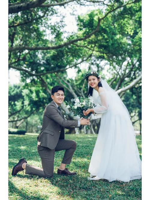 4年前拍的婚纱照打开发现是别人