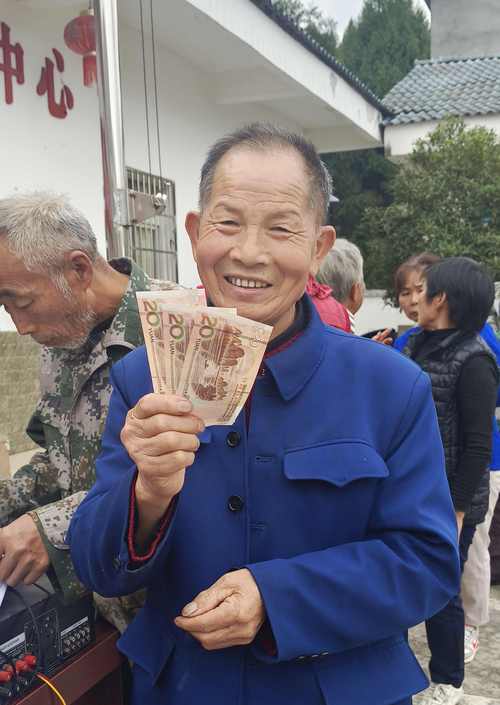 村民不配合灭蚊 扣减30%村集体分红