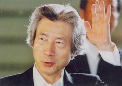 日本新首相头号热门小泉“翻车”了