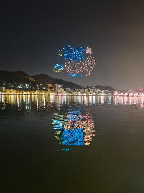 灯光秀短视频一线图片怎么制作