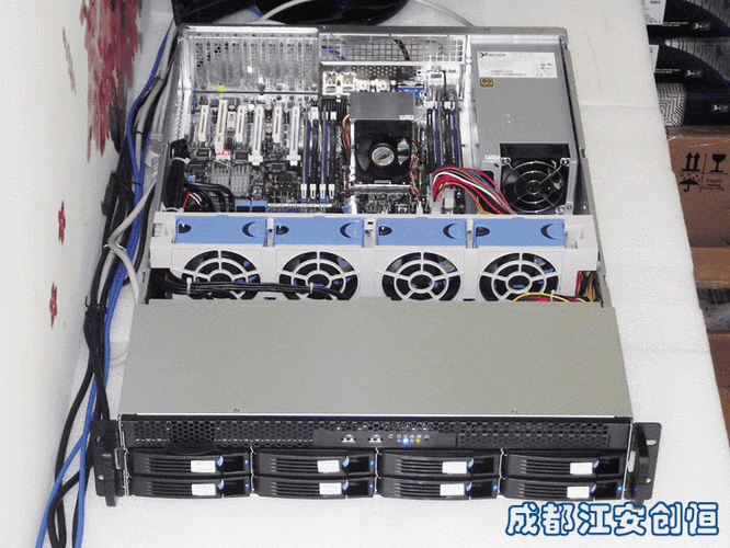 如何组装电脑网吧服务器