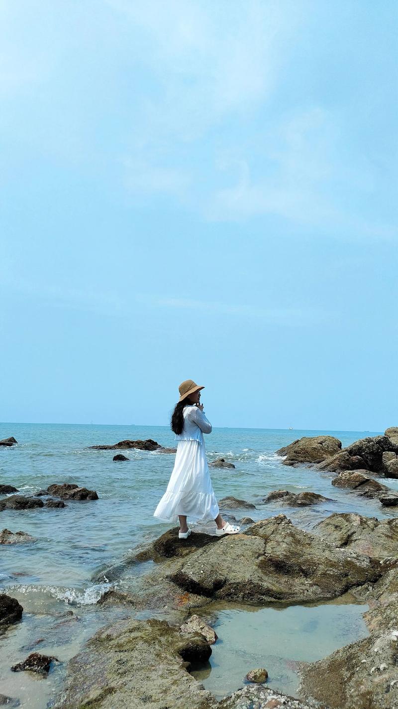 远看风景美如画 近看全是人