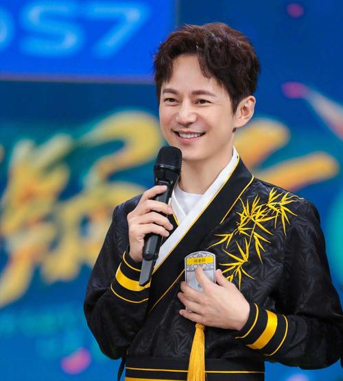 中秋晚会没有何炅