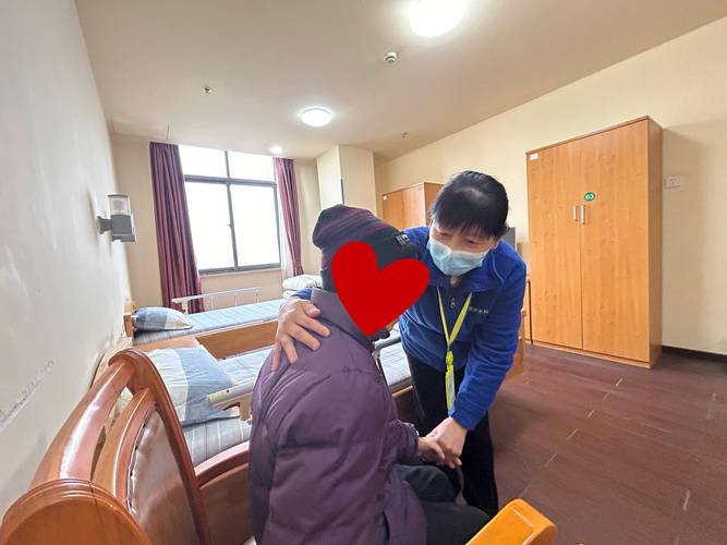 杭州出现99元假期“短托养老”