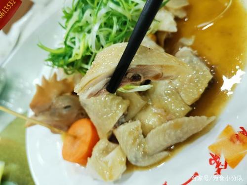 广州游客驱车2000多公里去见鸡排哥