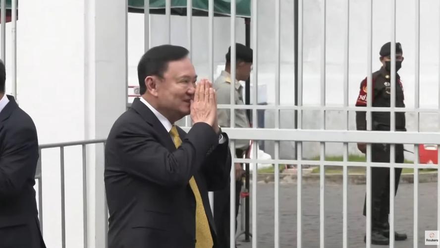 中国游客在泰国被威胁购物 使馆发声