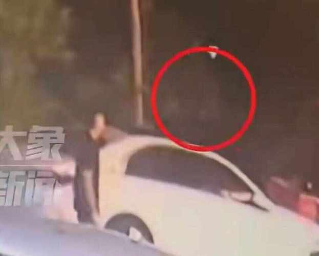 江西6人开奔驰在餐馆消费370元逃单