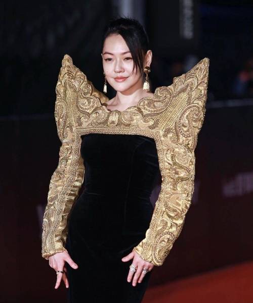 小S缺席金钟奖红毯