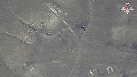 赫尔松地区遭无人机袭击致2人死亡