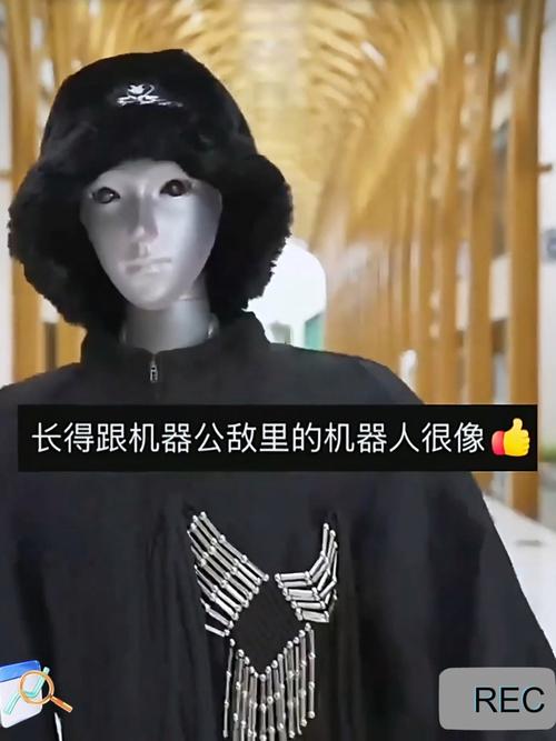 宇树科技发布H2仿生人形机器人