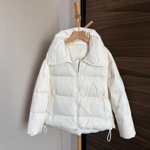 女装店主不建议买300元以下羽绒服