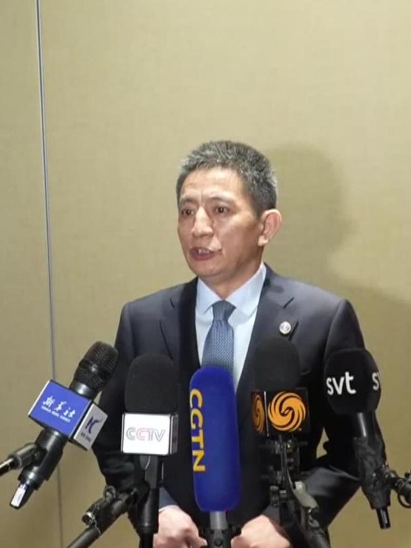 李成钢:中美经贸团队进行了坦诚交流